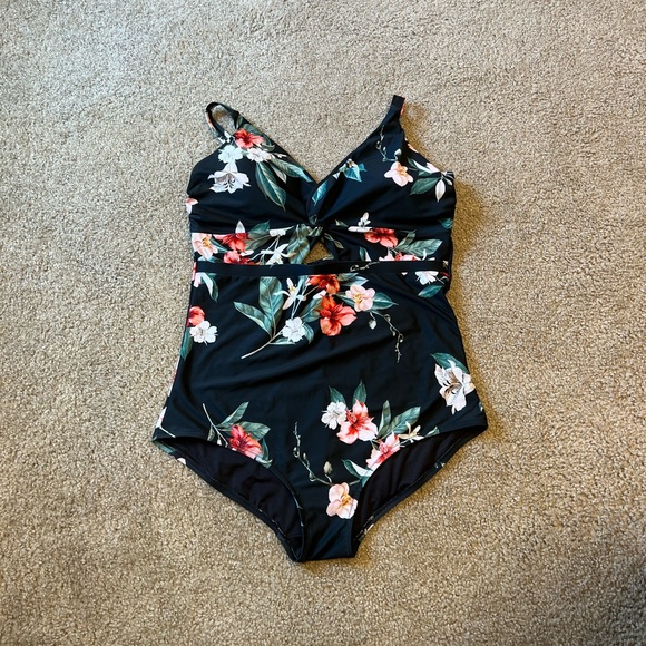 City Chic Other - City Chic floral swimsuit